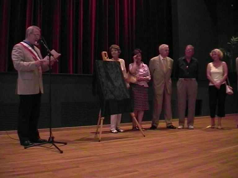 Henri BRONNER, Tomi UNGERER et les officiels